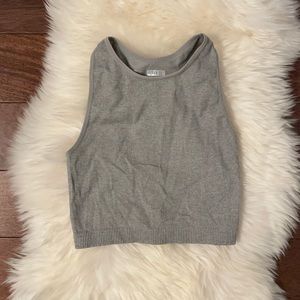 Cropped workout tank